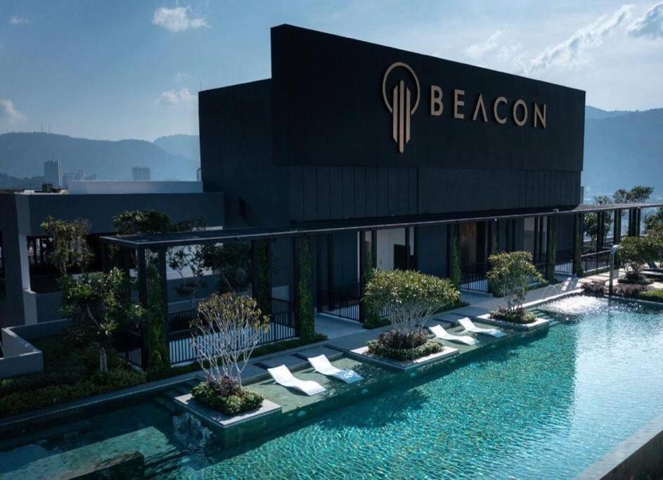 13A Beacon Executive Suites #Rooftoppool #Luxurysuites George Town Dış mekan fotoğraf